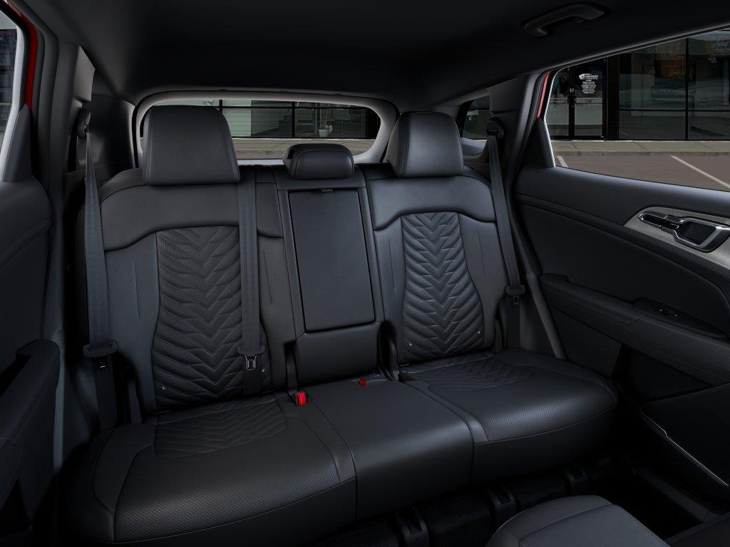 Vehicle photo 16