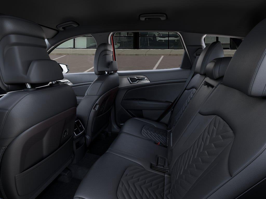 Vehicle photo 18