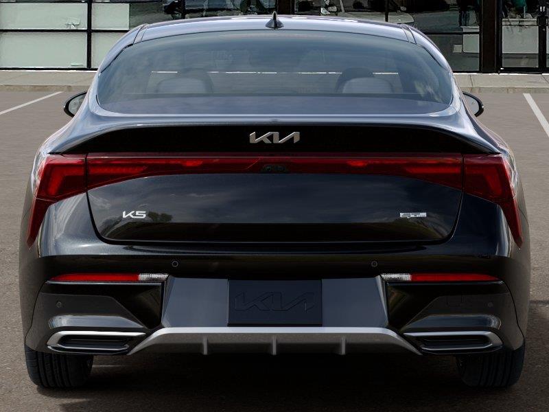 Vehicle photo 13
