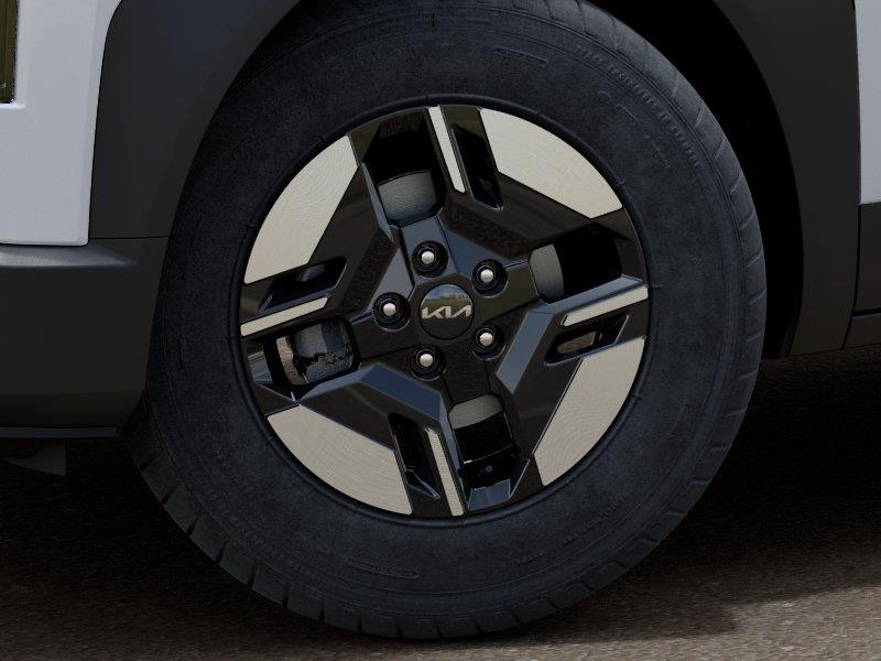 Vehicle photo 9