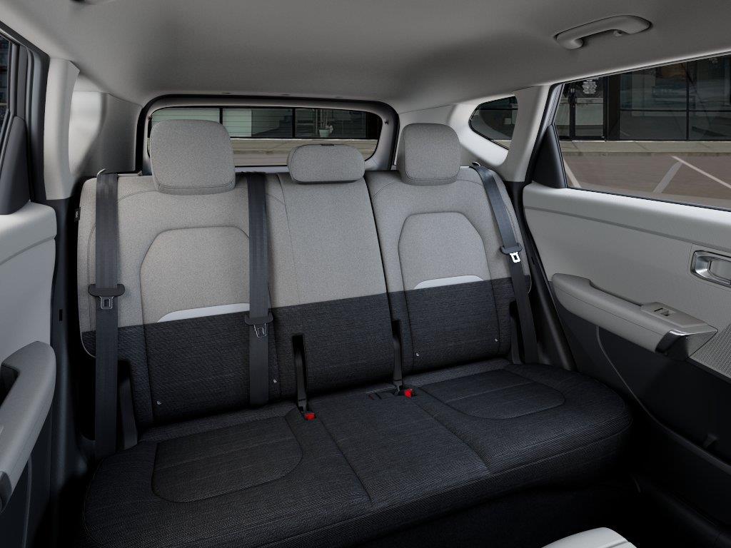 Vehicle photo 16