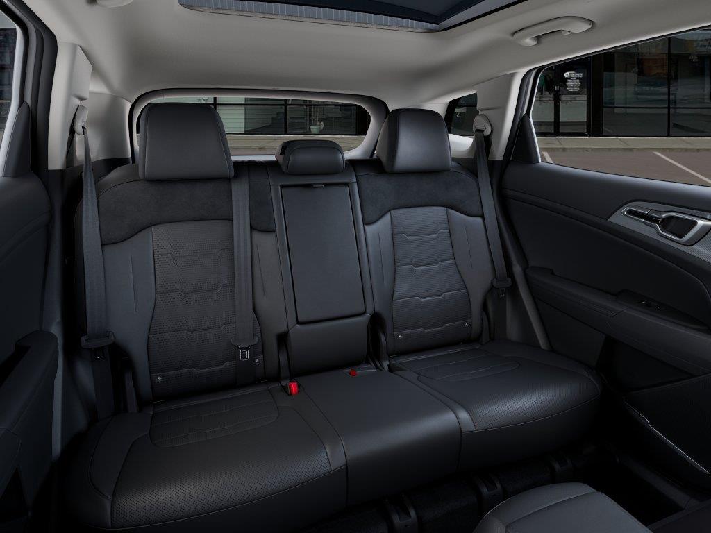 Vehicle photo 16