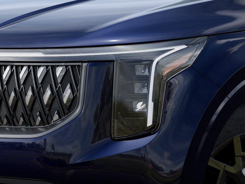 Vehicle photo 10