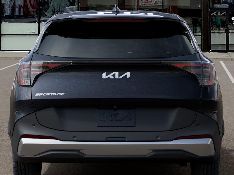 Vehicle photo 13