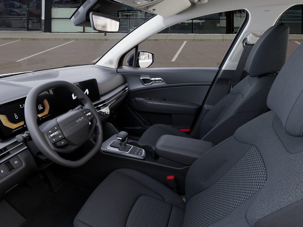 Vehicle photo 17