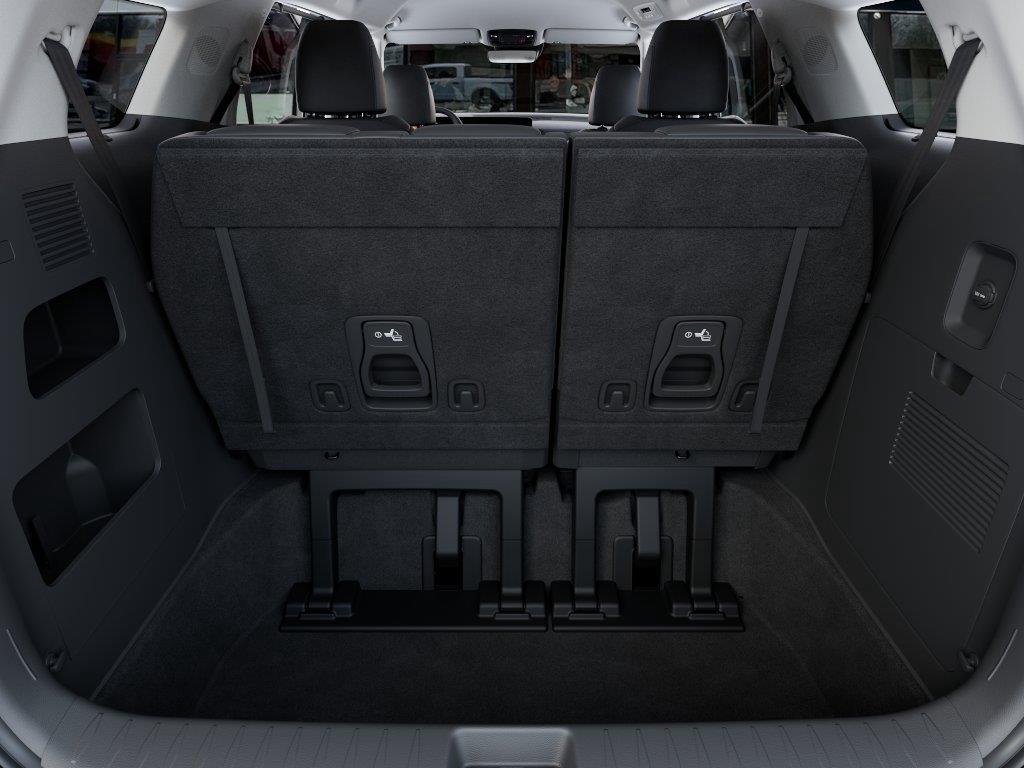 Vehicle photo 19