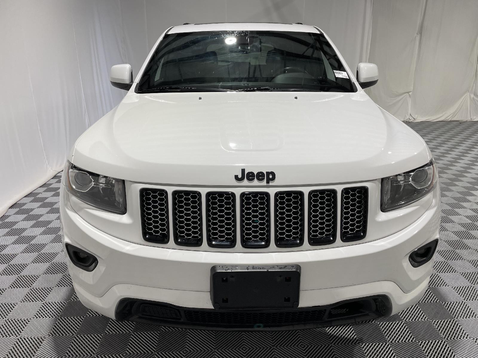 Used 2015 Jeep Grand Cherokee Altitude SUV for sale in St Joseph MO