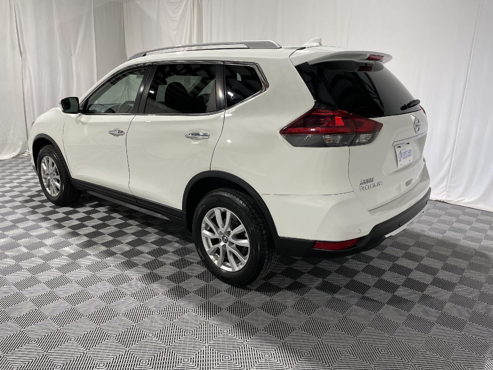 Used 2020 Nissan Rogue SV SUV for sale in St Joseph MO