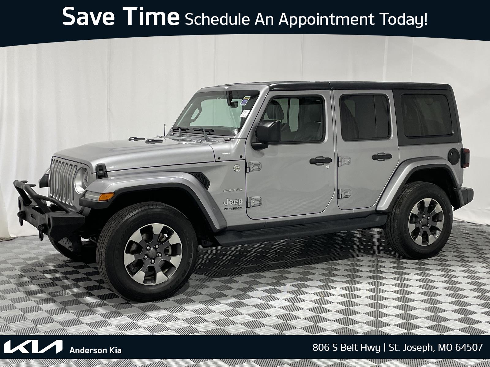 Used 2018 Jeep Wrangler Unlimited Sahara Stock: 6001004