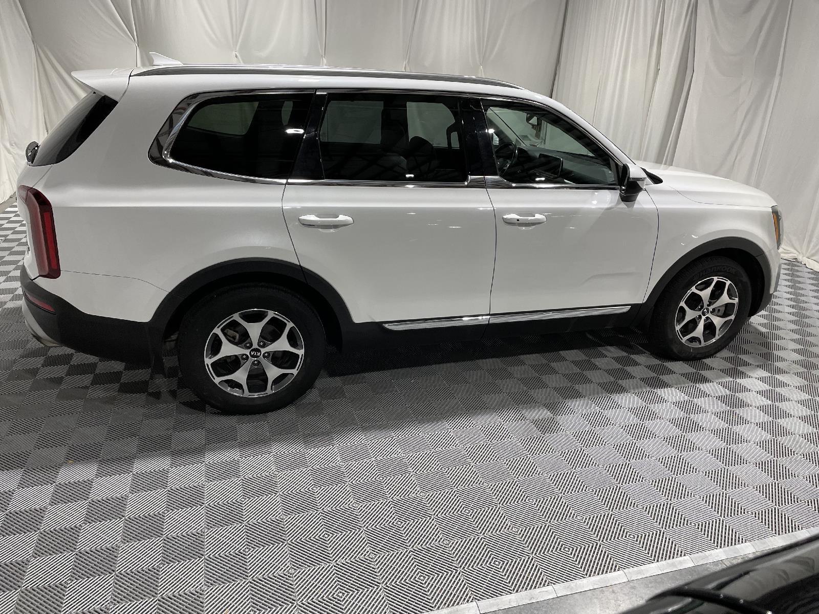 Used 2020 Kia Telluride EX SUV for sale in St Joseph MO