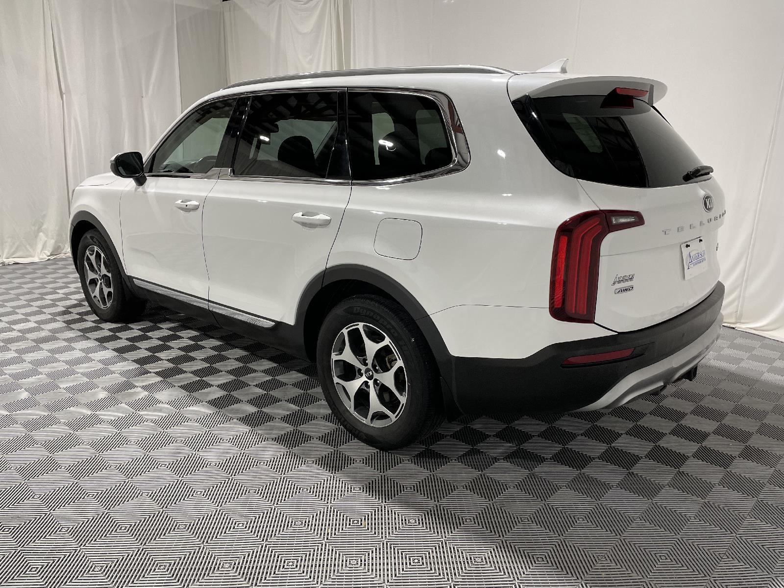 Used 2020 Kia Telluride EX SUV for sale in St Joseph MO