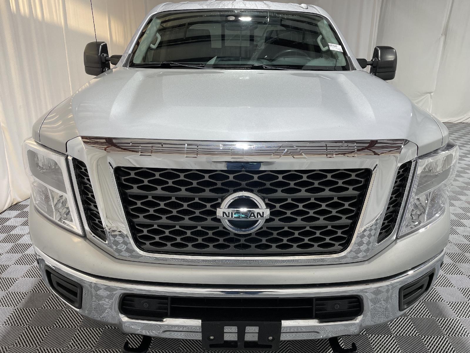 Used 2018 Nissan Titan XD SV Crew Cab Truck for sale in St Joseph MO