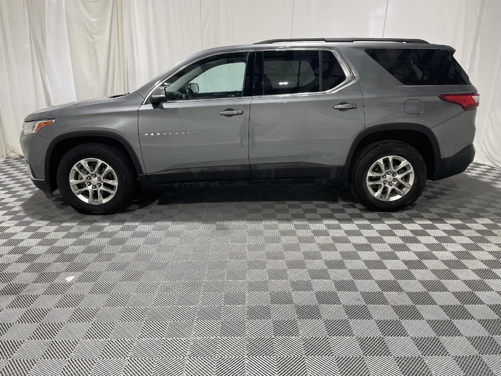 Used 2019 Chevrolet Traverse LT Cloth SUV for sale in St Joseph MO