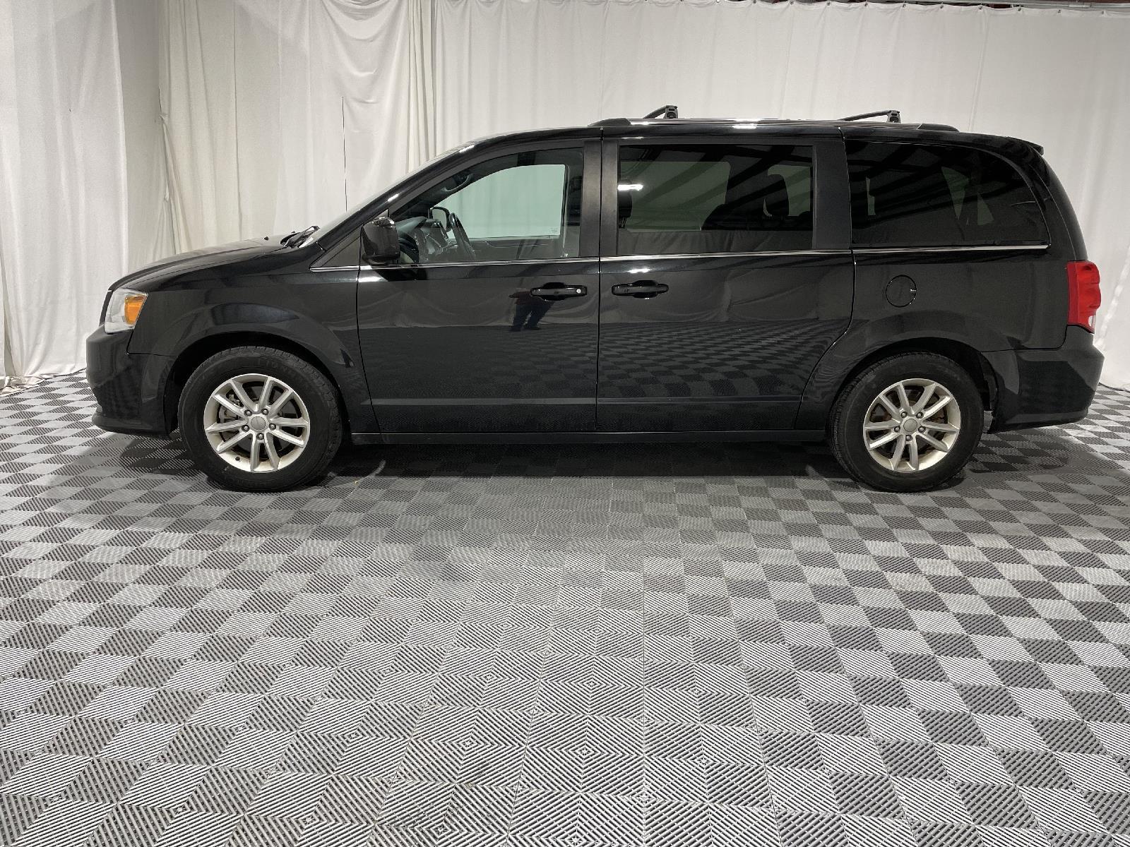 Used 2018 Dodge Grand Caravan SXT Minivans for sale in St Joseph MO