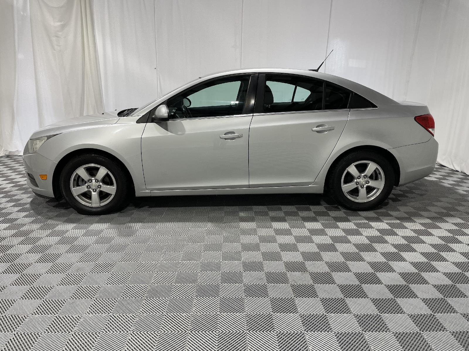 Used 2014 Chevrolet Cruze 1LT Sedan for sale in St Joseph MO