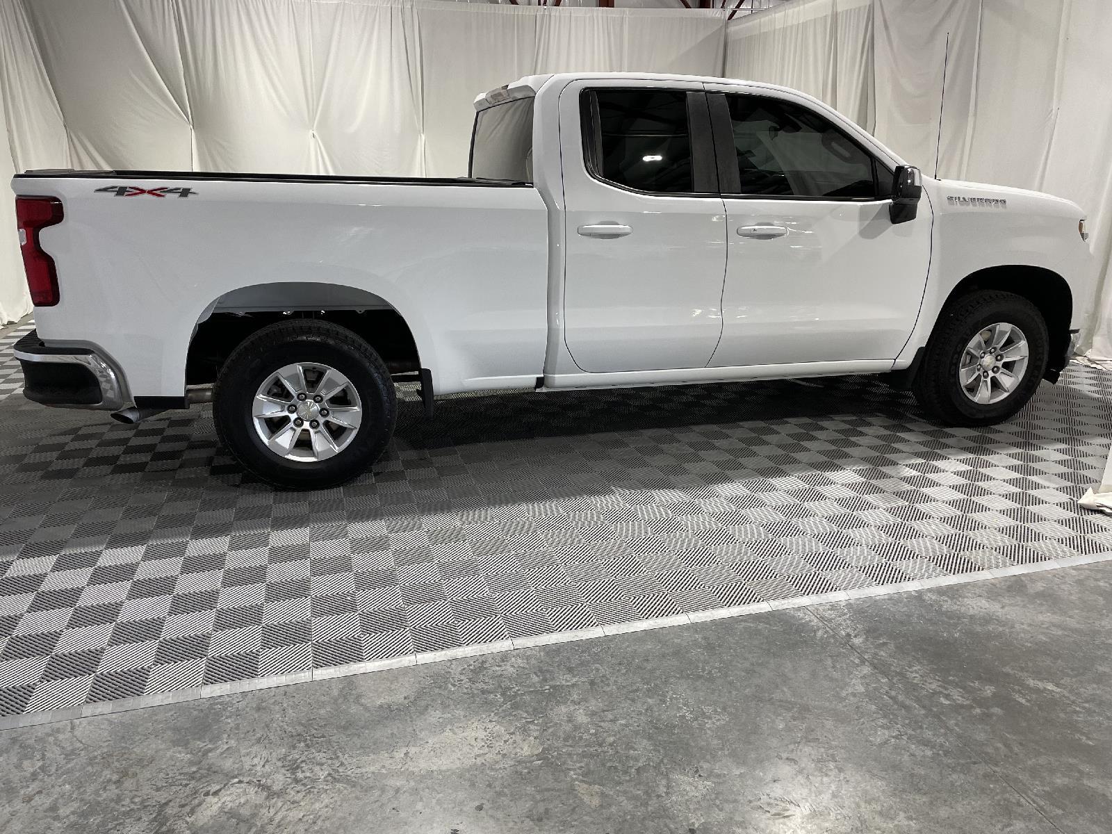 Used 2020 Chevrolet Silverado 1500 LT Double Cab Truck for sale in St Joseph MO