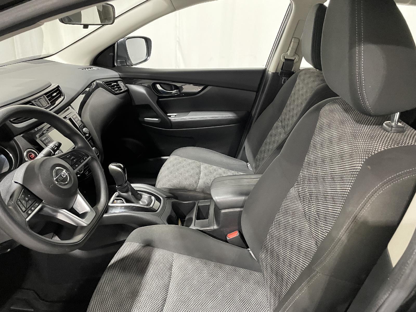 Used 2020 Nissan Rogue Sport SV SUV for sale in St Joseph MO