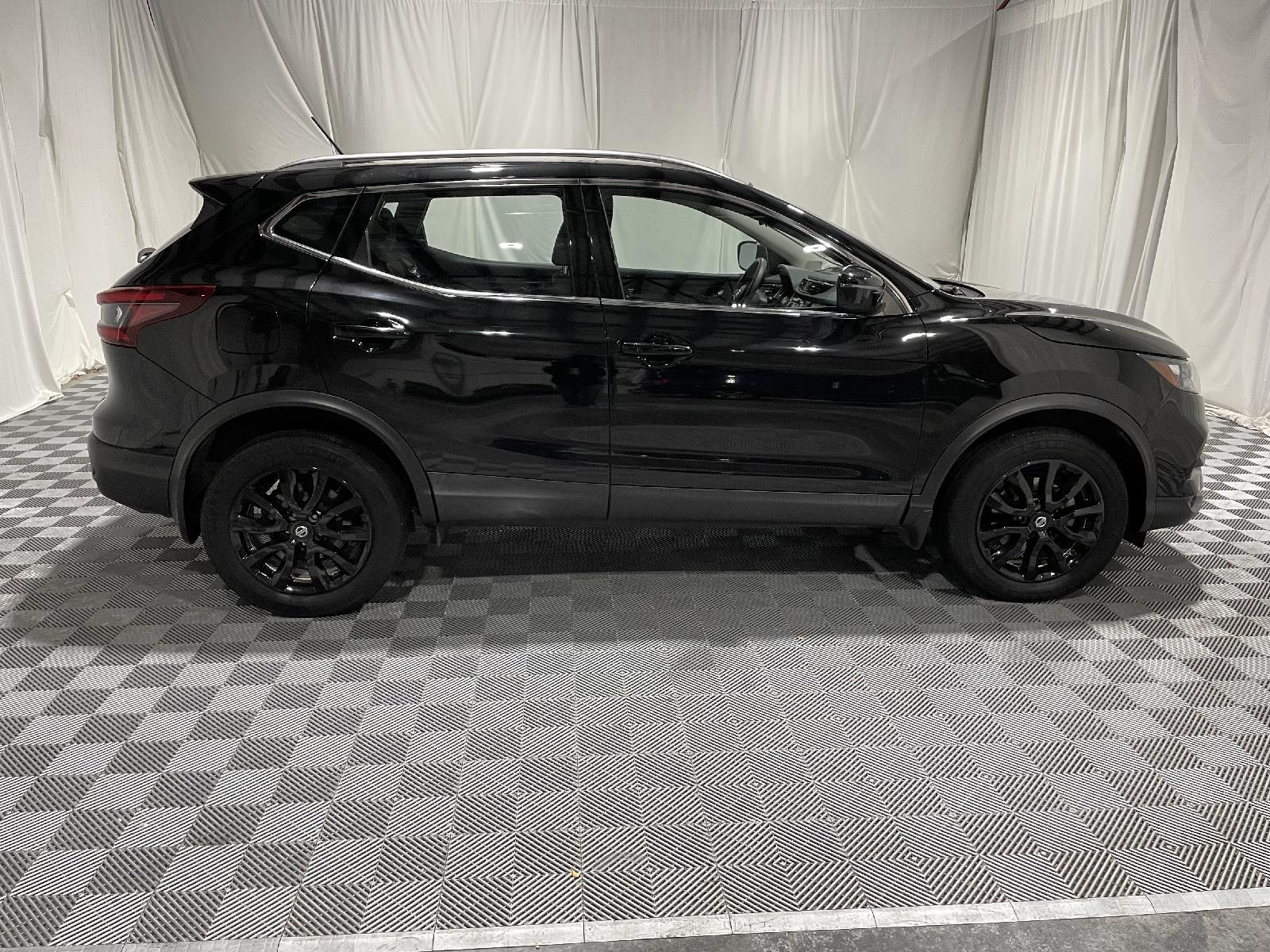 Used 2020 Nissan Rogue Sport SV SUV for sale in St Joseph MO