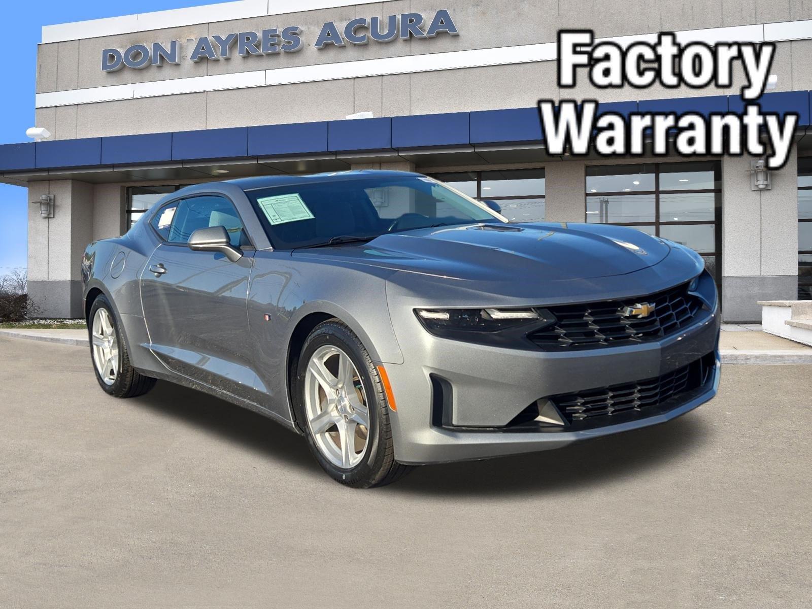 Sharkskin Metallic 2023 Chevrolet Camaro Coupe Rear-Wheel Drive Automatic