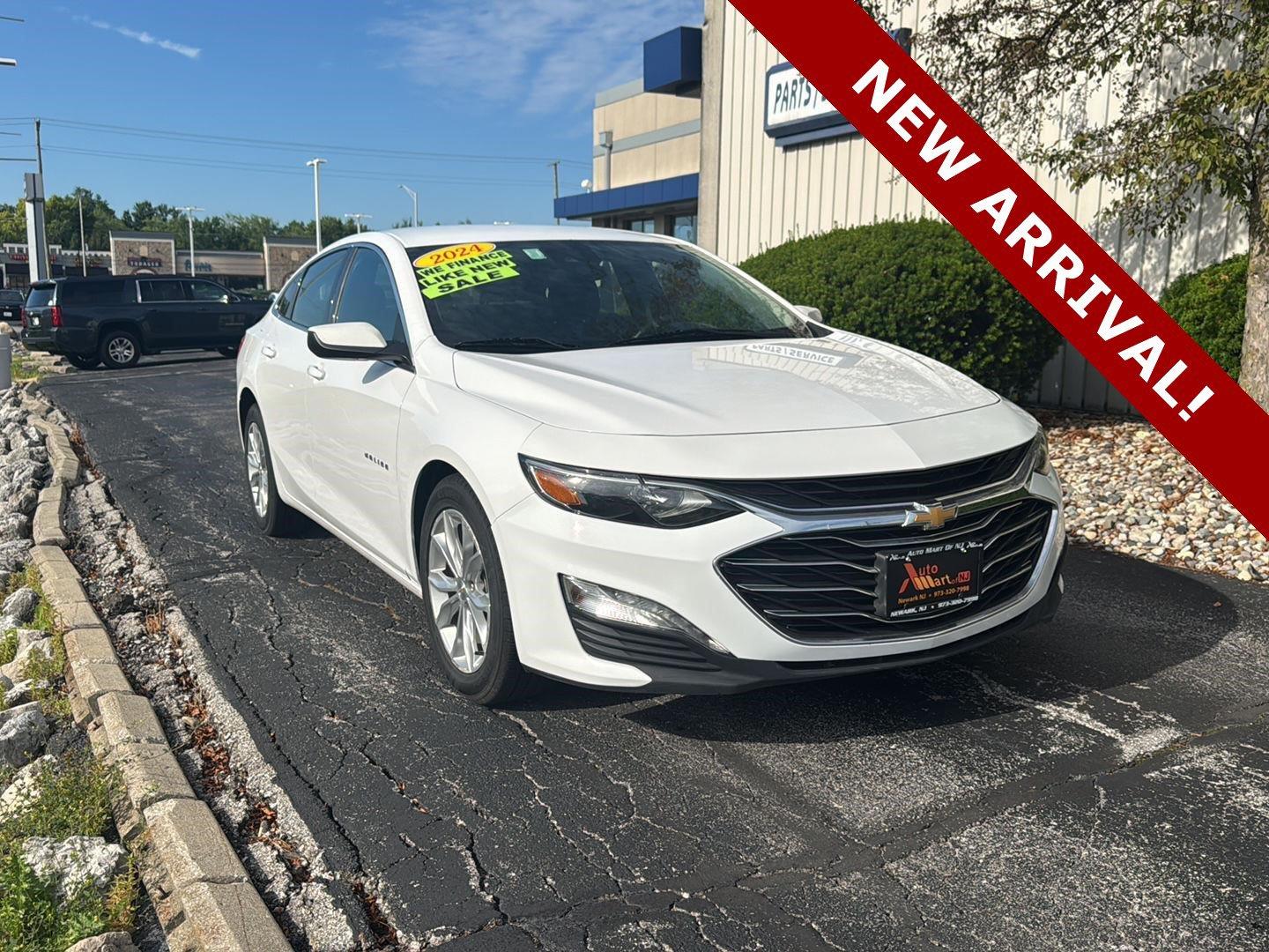 2024 Chevrolet Malibu LT with 1LT FWD