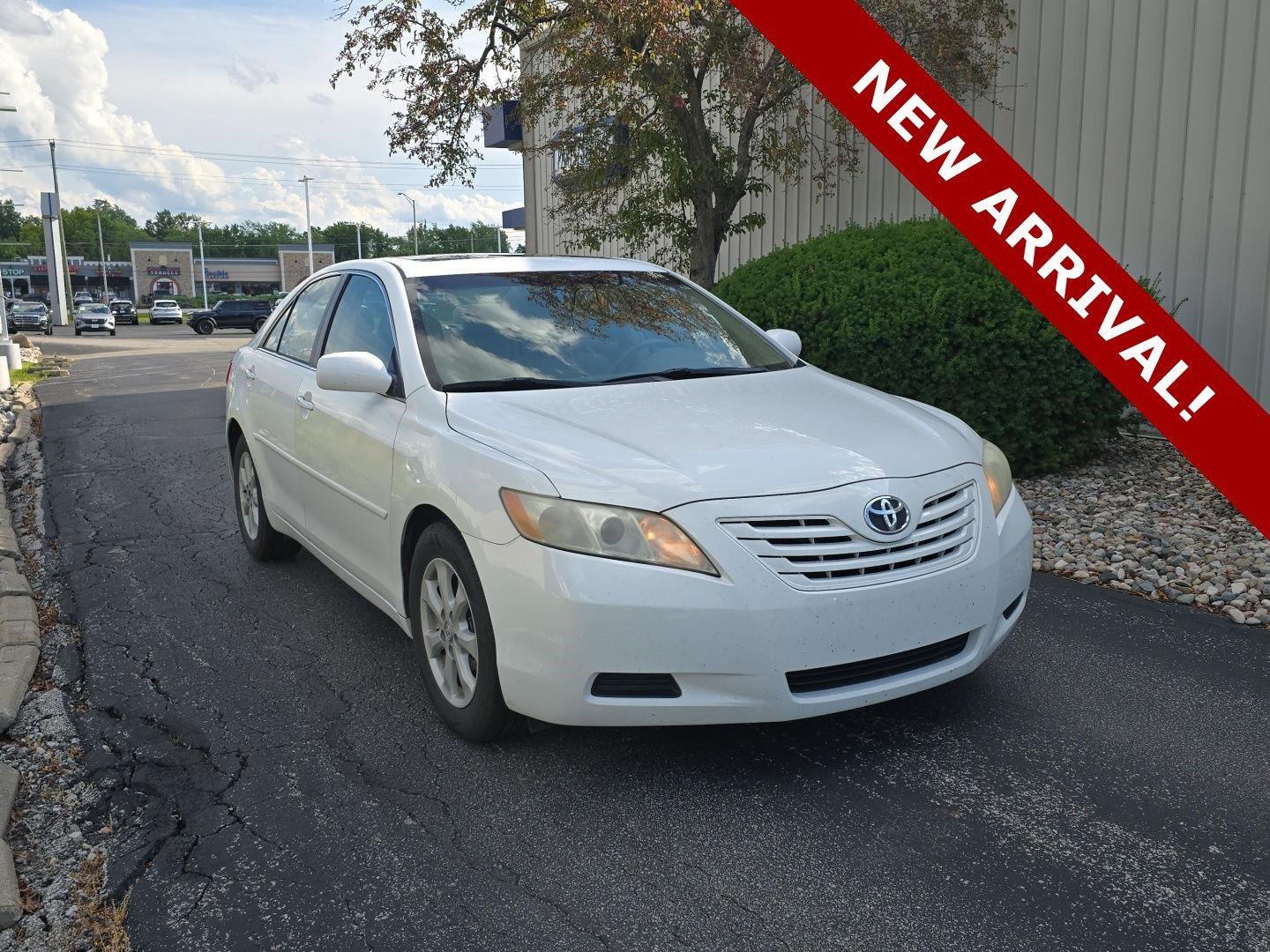 Super White 2009 Toyota Camry Sedan Front-Wheel Drive Automatic