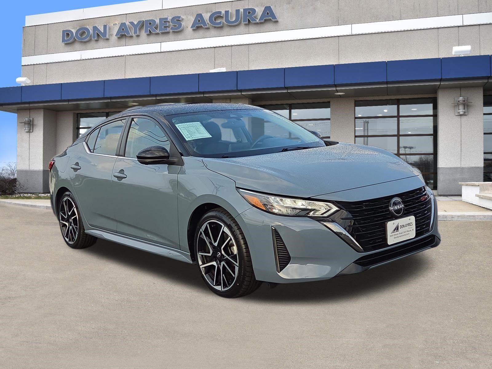 Atlantic Gray Metallic/Super Black 2024 Nissan Sentra Sedan Front-Wheel Drive Continuously Variable Transmission