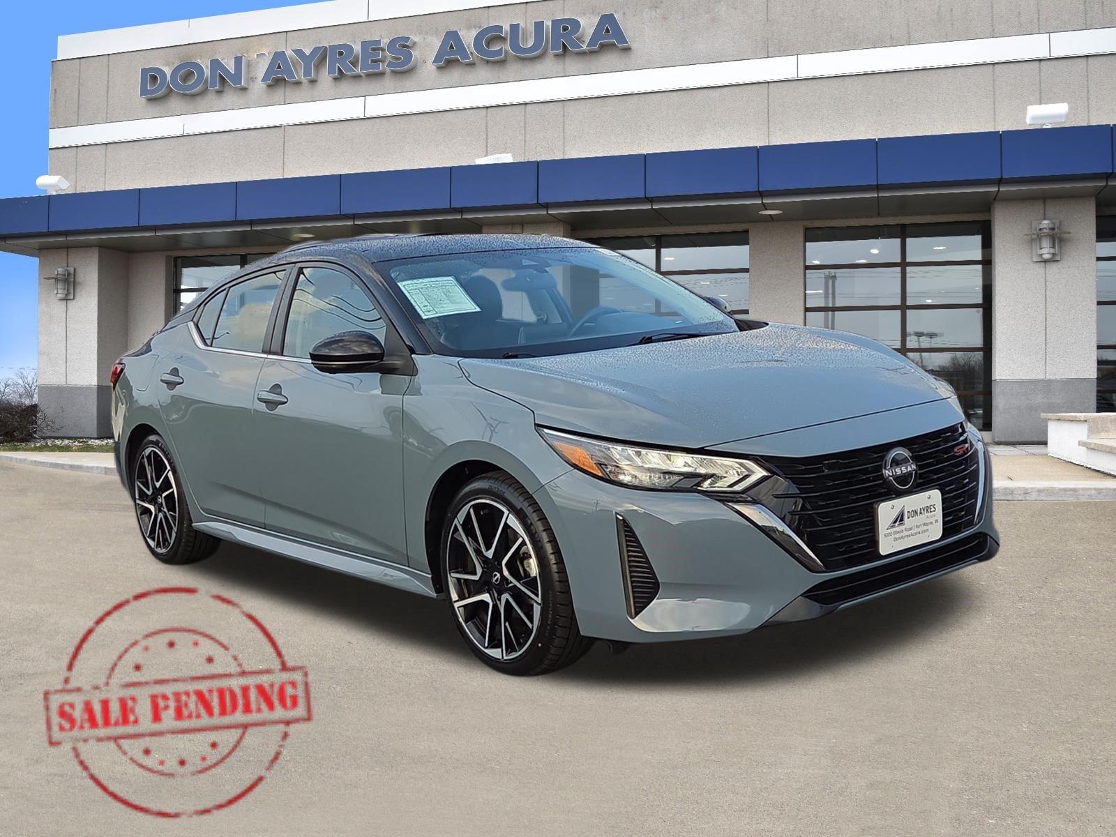 Atlantic Gray Metallic/Super Black 2024 Nissan Sentra Sedan Front-Wheel Drive Continuously Variable Transmission