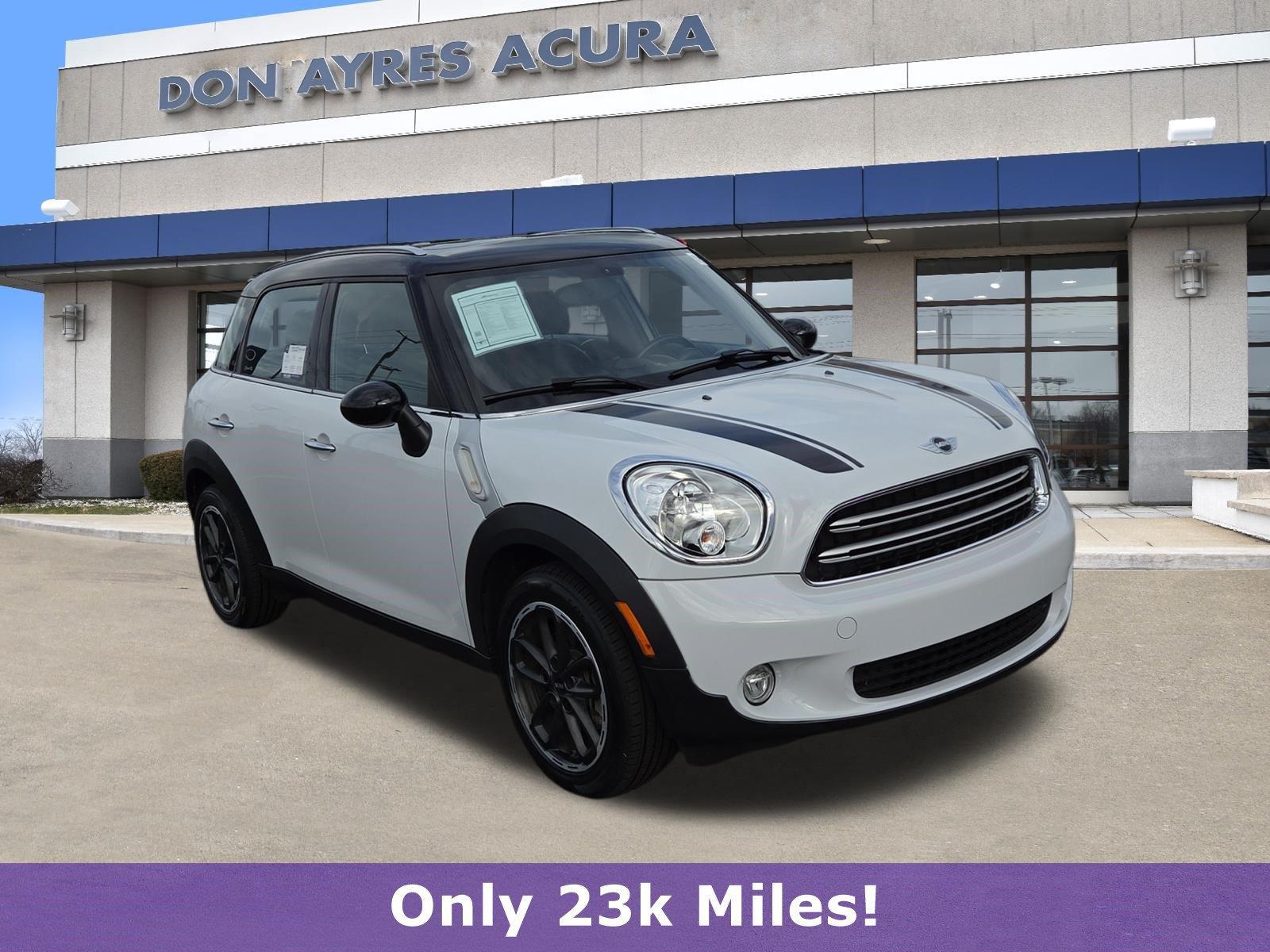 Light White 2016 MINI Countryman SUV / Crossover Front-Wheel Drive 6-Speed Manual Overdrive