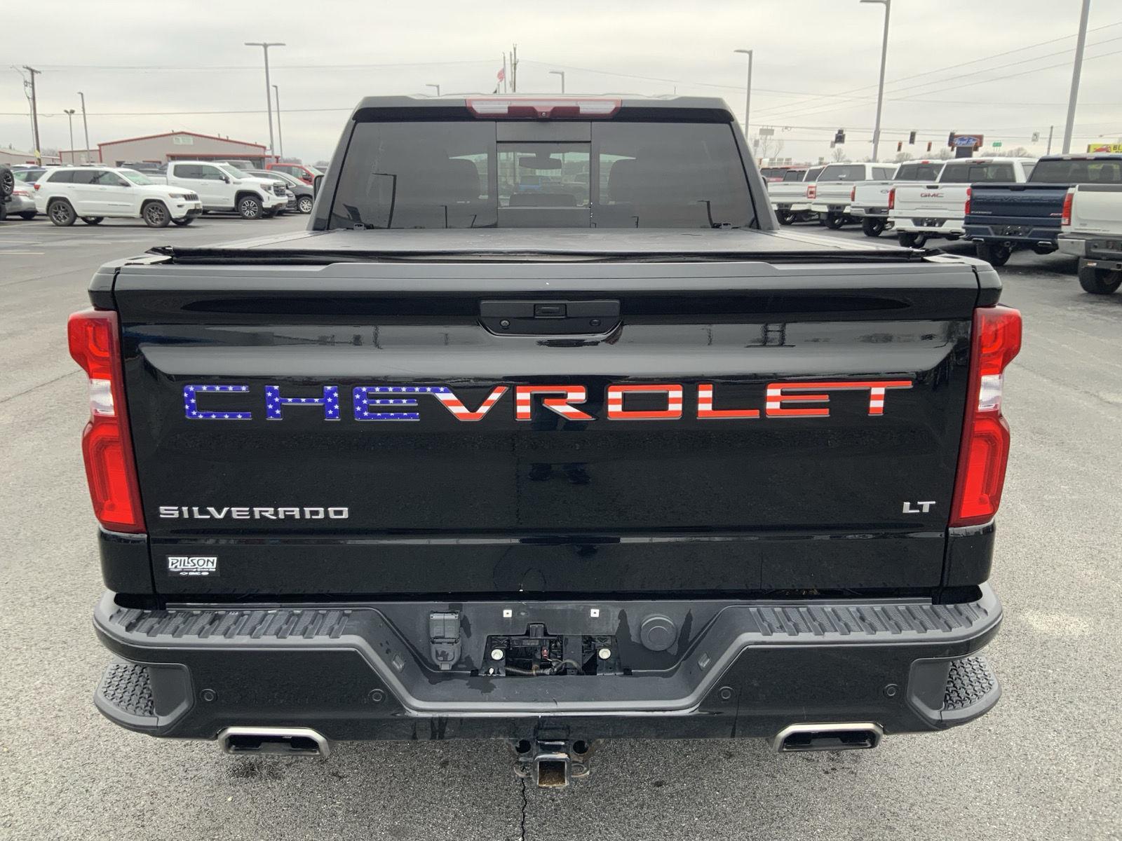 View vehicle photo 7