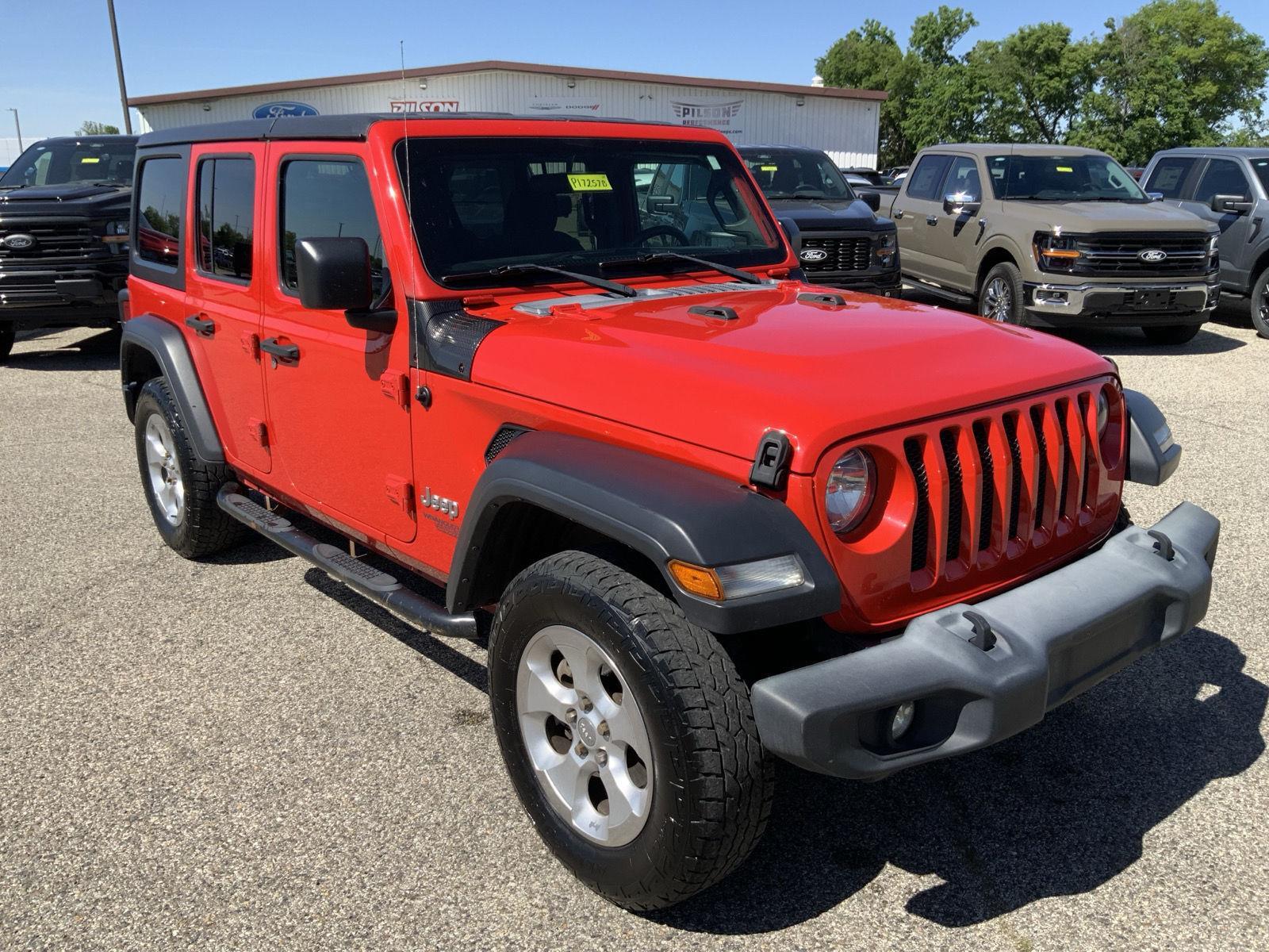 View vehicle photo 2