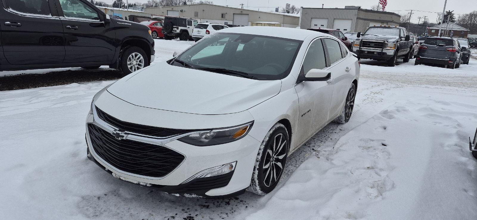2025 Chevrolet Malibu RS FWD