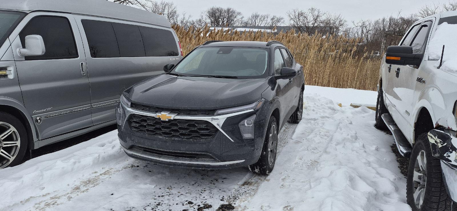 2025 Chevrolet Trax LT FWD