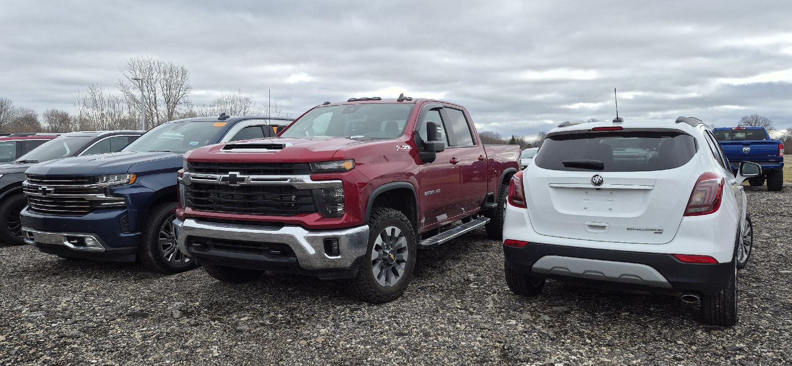 2024 Chevrolet Silverado 2500HD LT Crew Cab 4WD