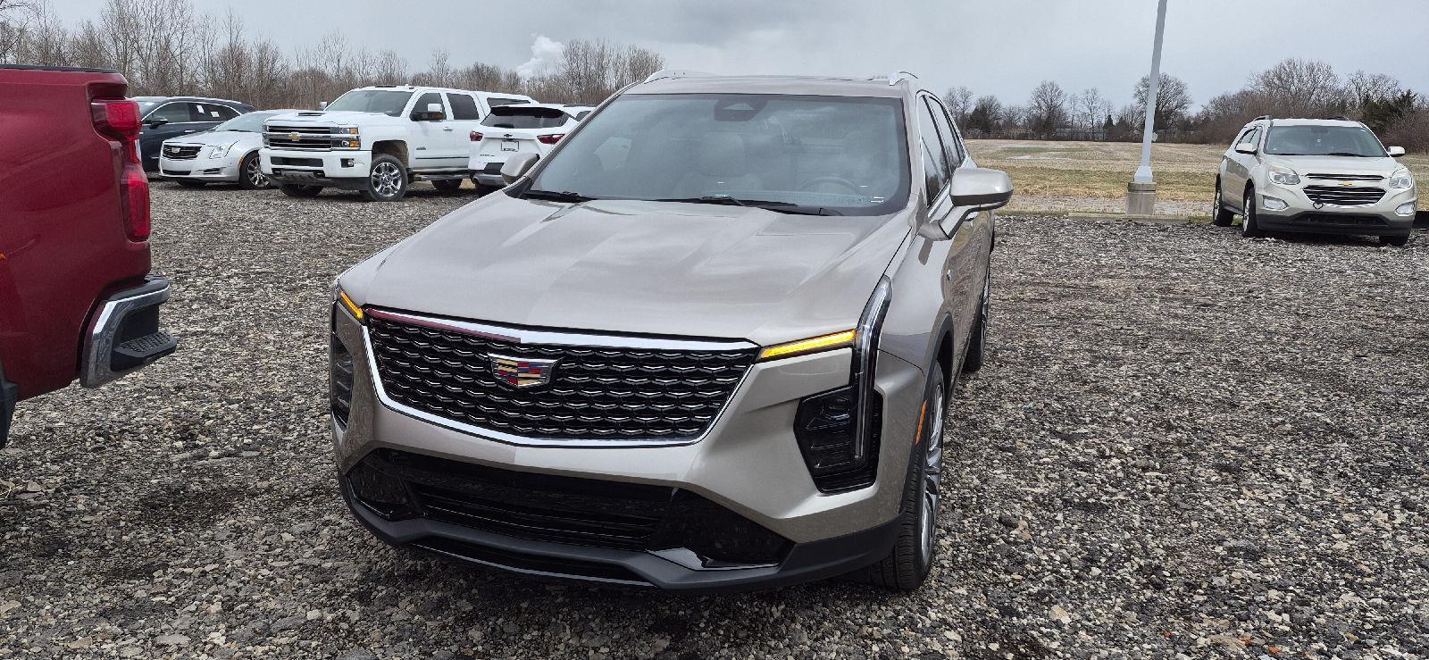2024 Cadillac XT4 Premium Luxury FWD