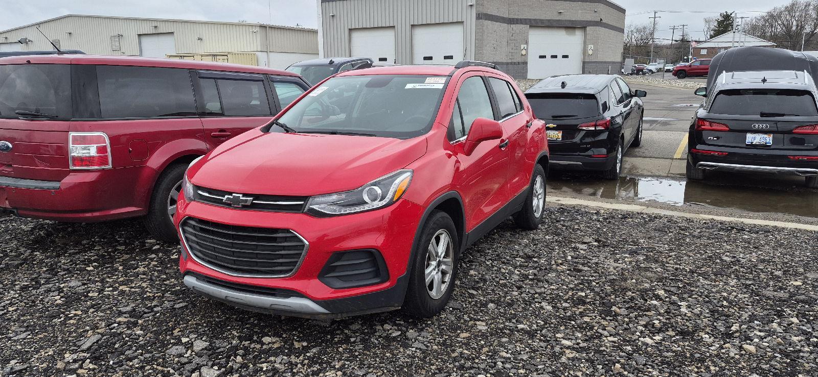 Red Hot 2017 Chevrolet Trax LT FWD SUV / Crossover Front-Wheel Drive 6-Speed Automatic