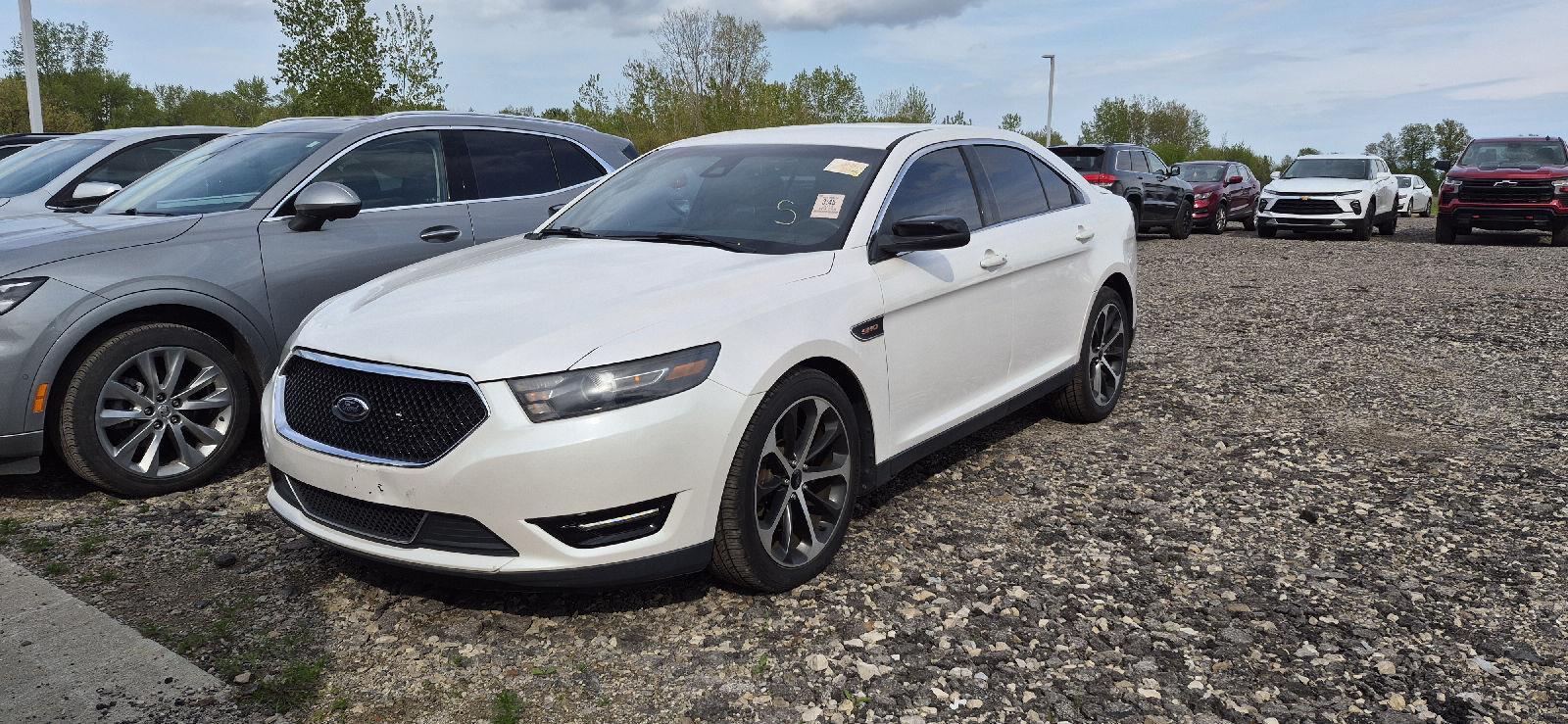 White Platinum Metallic Tri-Coat 2014 Ford Taurus SHO AWD Sedan All-Wheel Drive 6-Speed Automatic