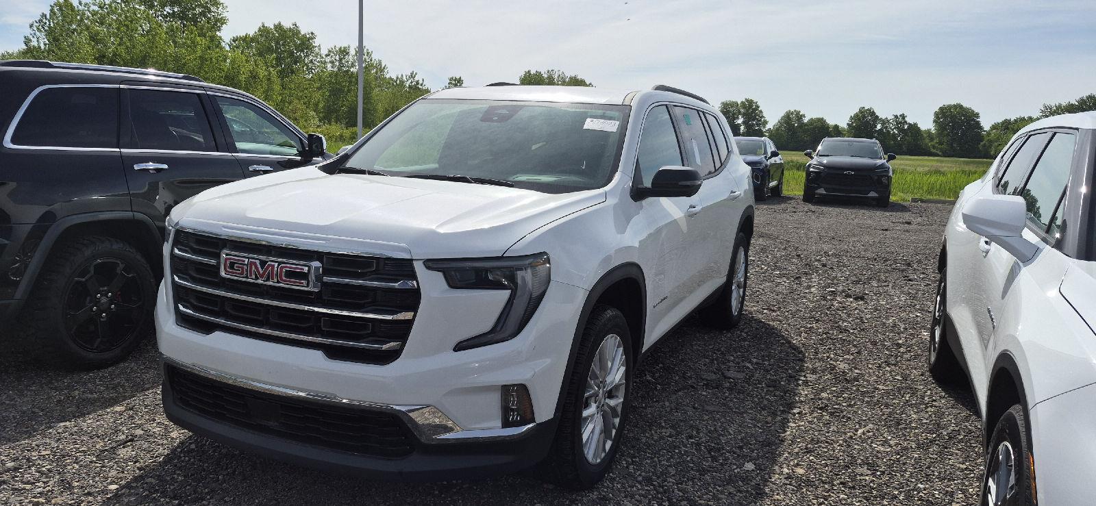 2026 GMC Acadia Elevation FWD