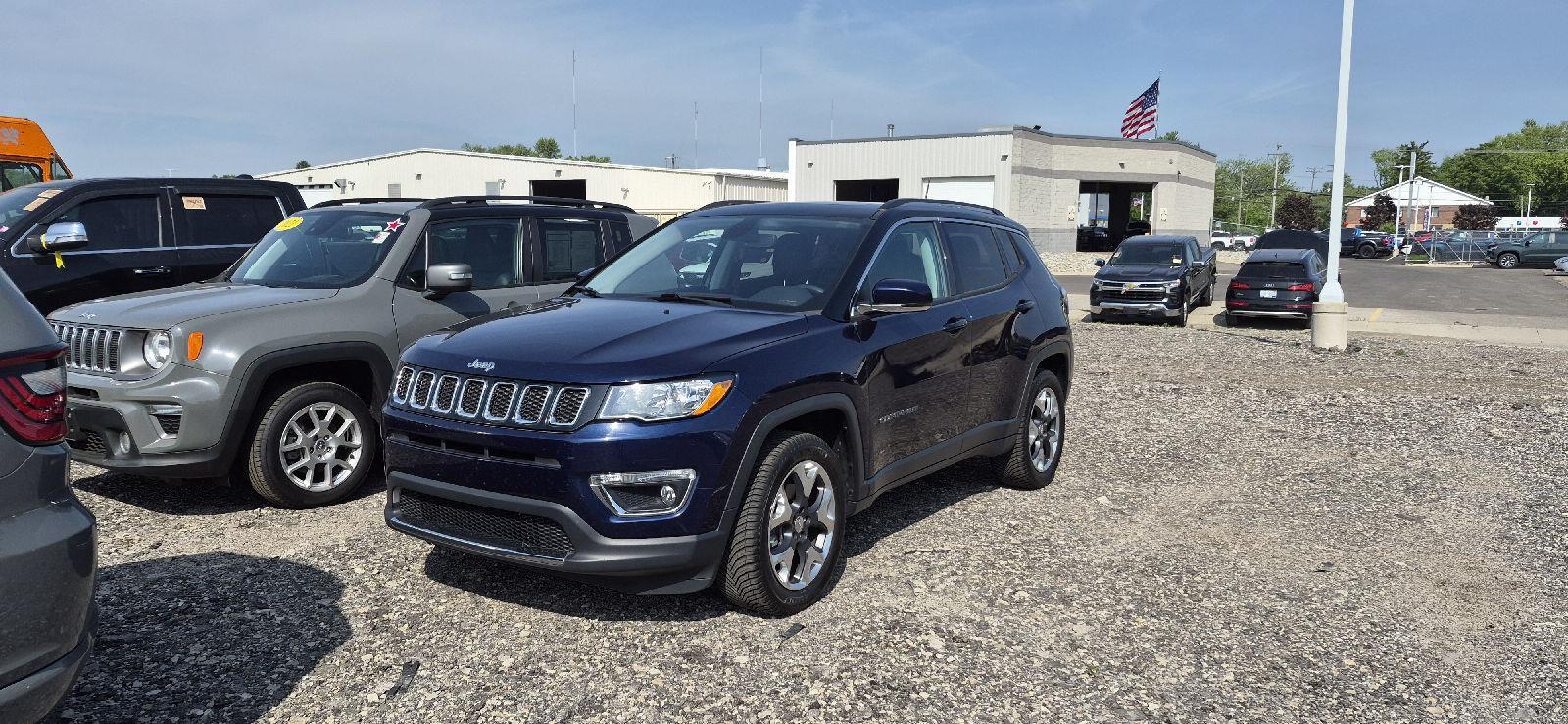 Jazz Blue Pearlcoat 2019 Jeep Compass Limited 4WD SUV / Crossover Four-Wheel Drive 9-Speed Automatic