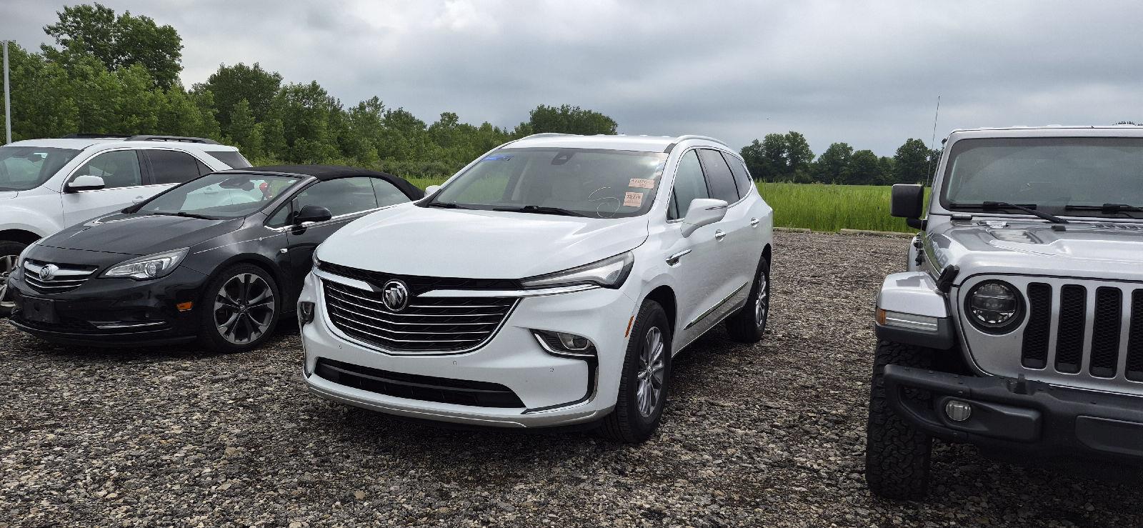 2024 Buick Enclave Essence FWD