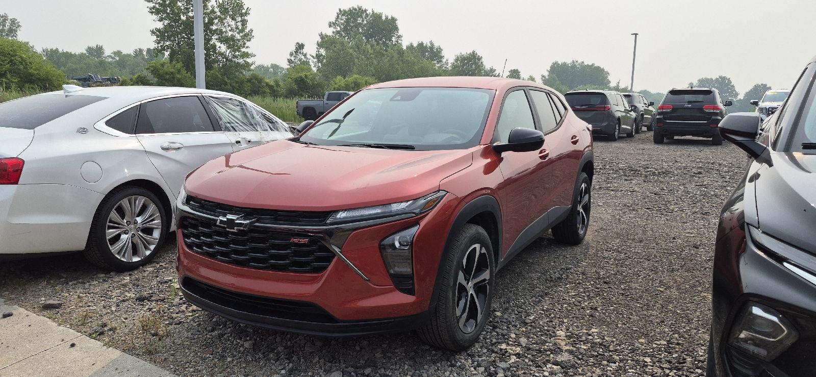 2024 Chevrolet Trax RS with 1RS FWD