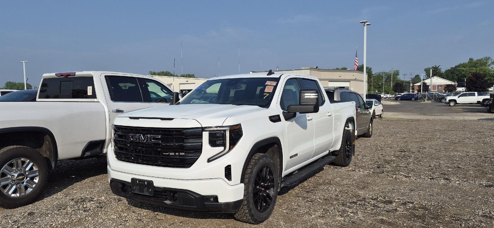 2024 GMC Sierra 1500 Elevation Crew Cab 4WD