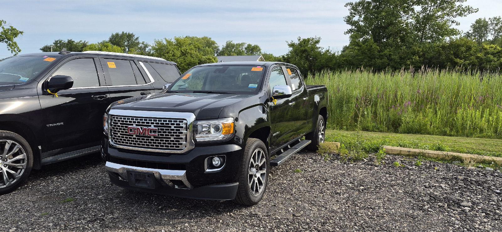 Onyx Black 2017 GMC Canyon Pickup Truck Four-Wheel Drive 8-Speed Automatic