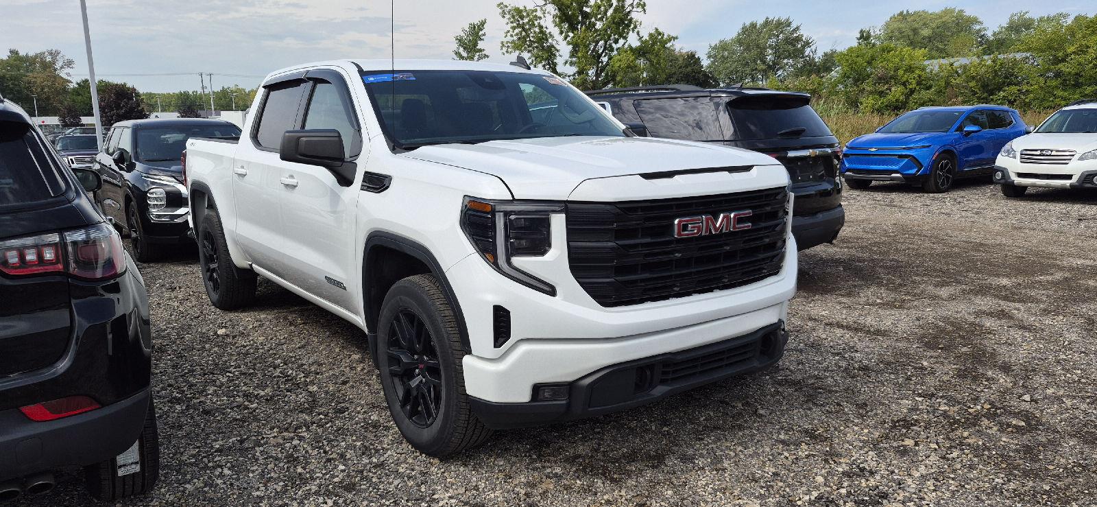 2024 GMC Sierra 1500 Elevation Standard Crew Cab 4WD