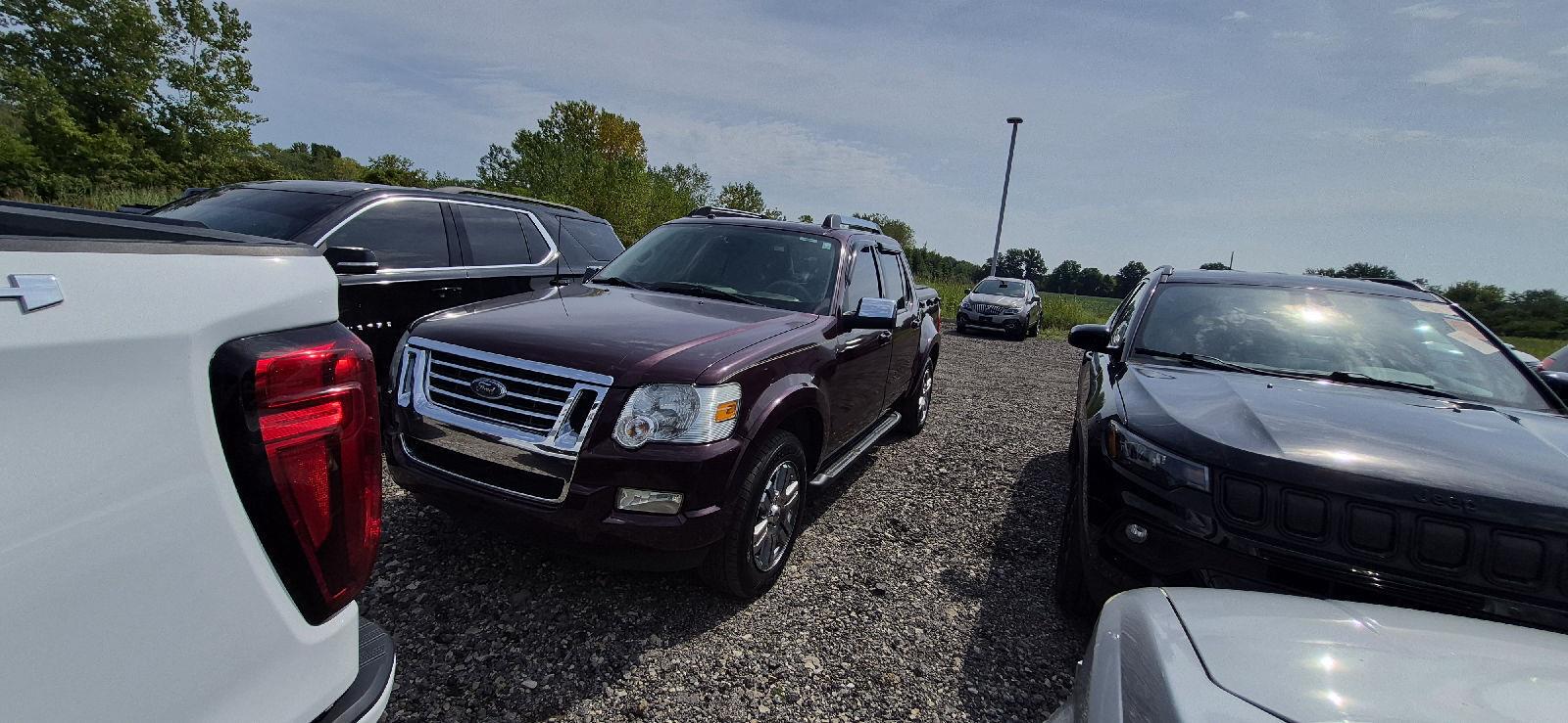 2008 Ford Explorer Sport Trac Pickup Truck Four-Wheel Drive 6-Speed Automatic Overdrive