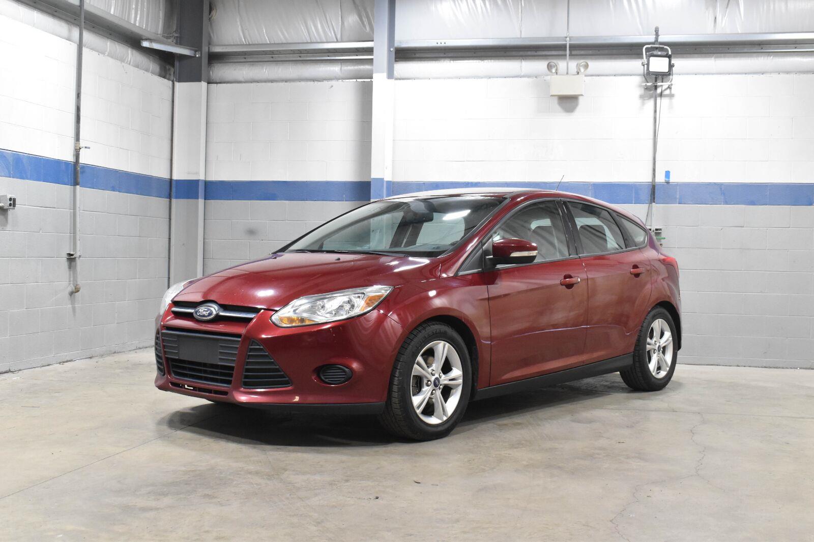  2014 Ford Focus SE Hatchback   