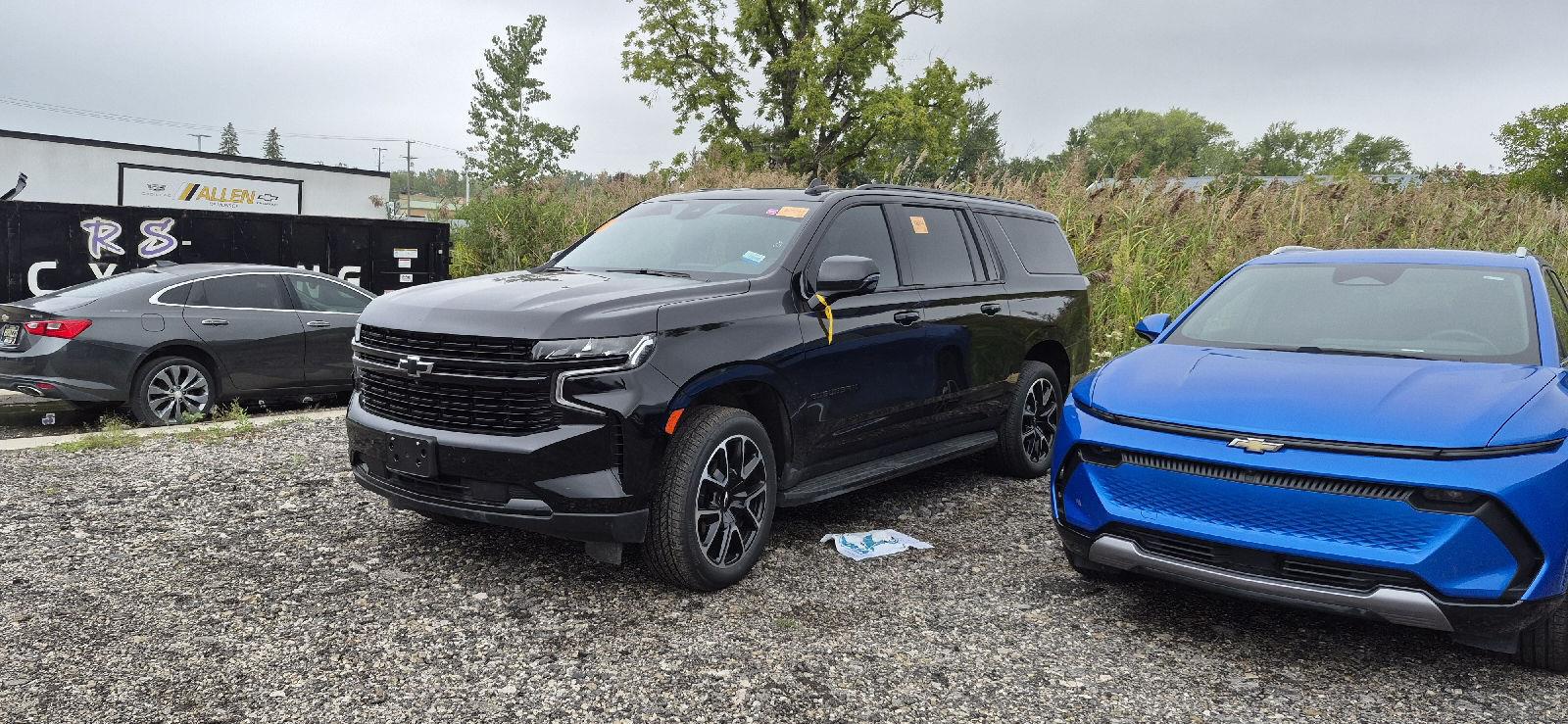 Black 2024 Chevrolet Suburban SUV / Crossover Four-Wheel Drive Automatic