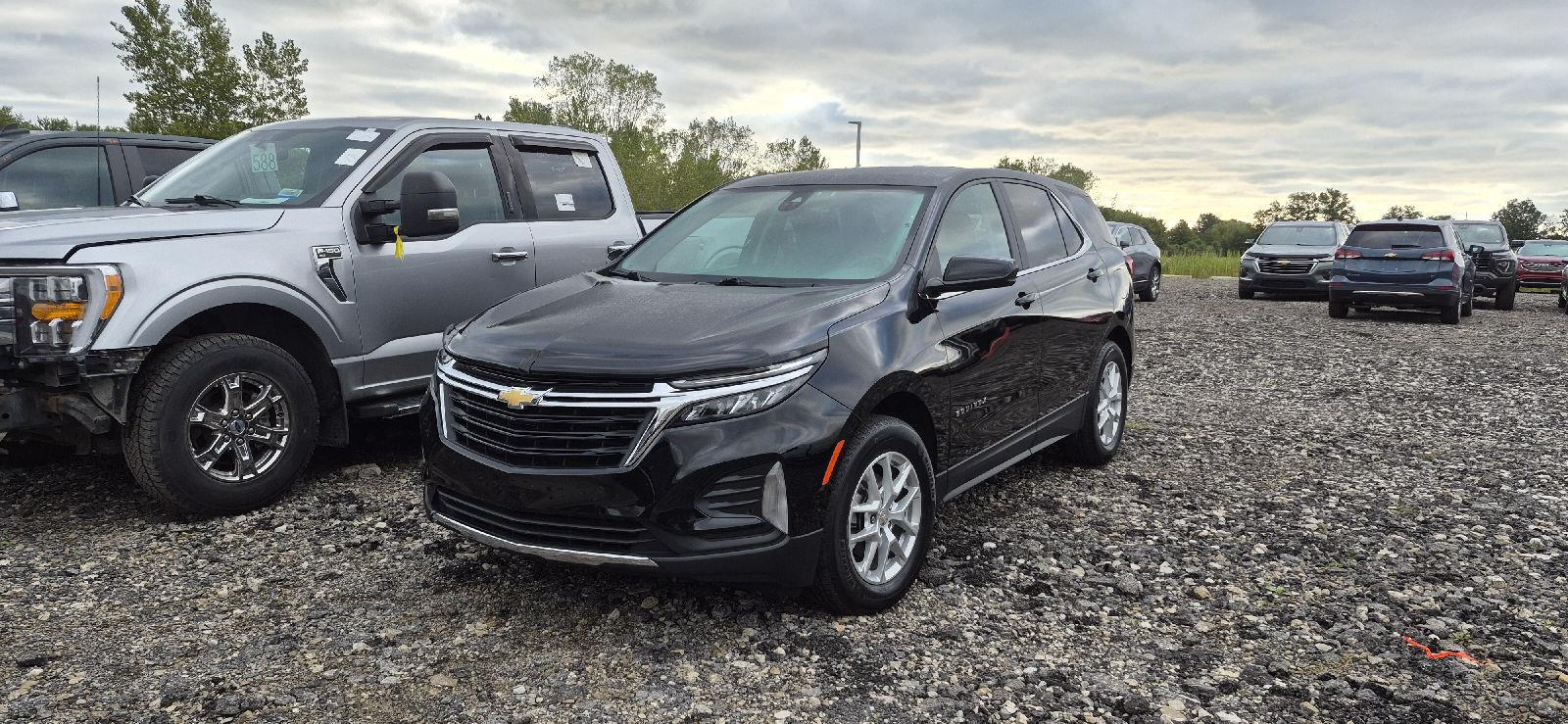 2023 Chevrolet Equinox LT FWD with 1LT