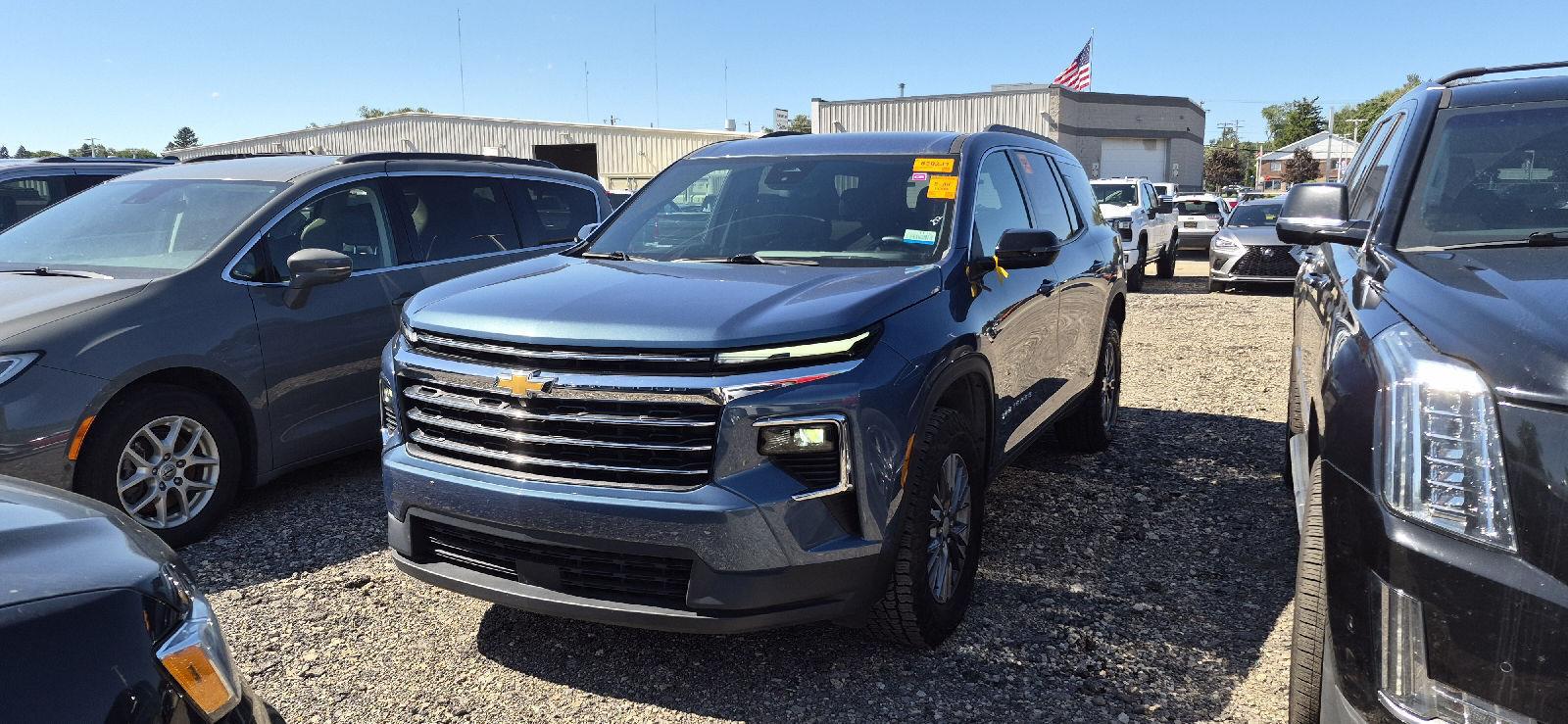Lakeshore Blue Metallic 2026 Chevrolet Traverse SUV / Crossover Four-Wheel Drive 8-Speed Automatic