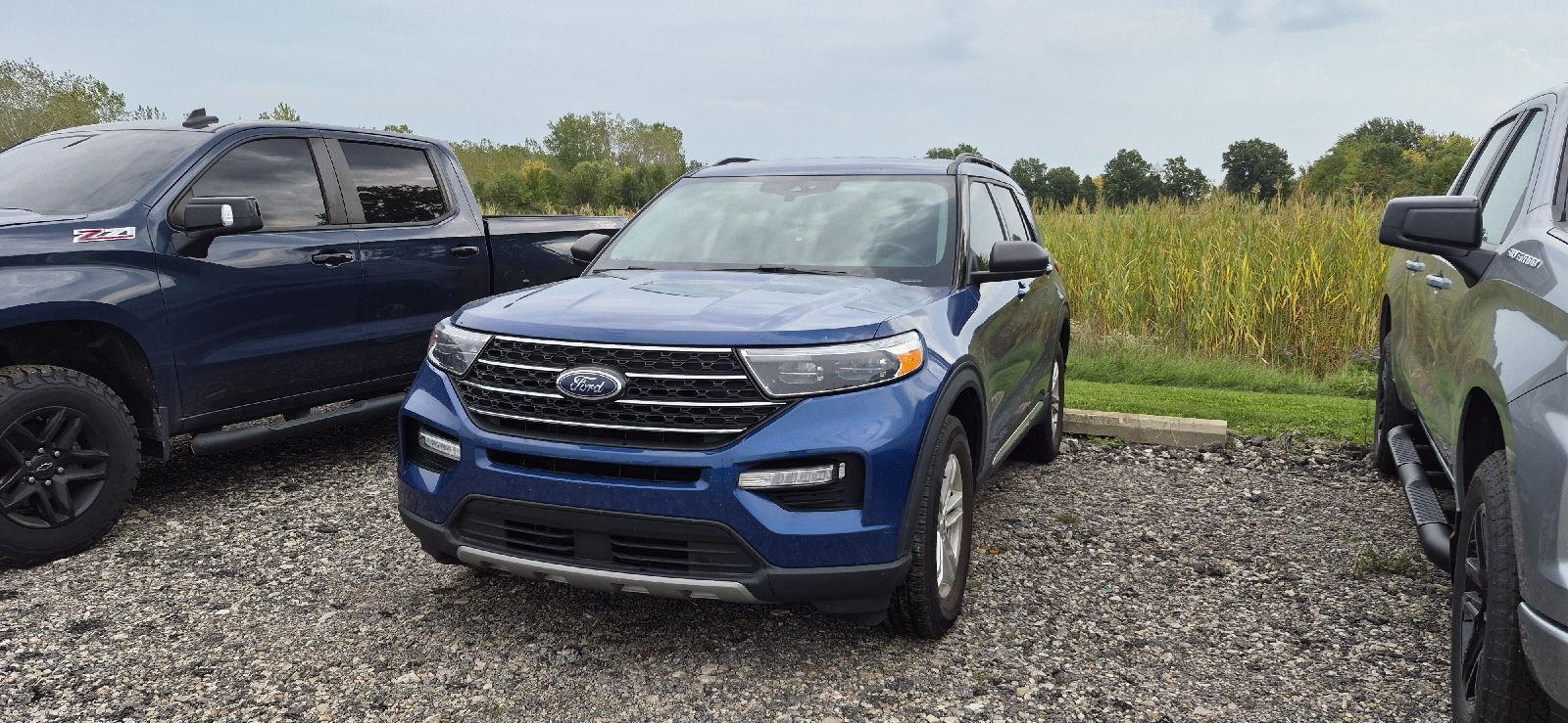 Atlas Blue Metallic 2022 Ford Explorer SUV / Crossover All-Wheel Drive Automatic