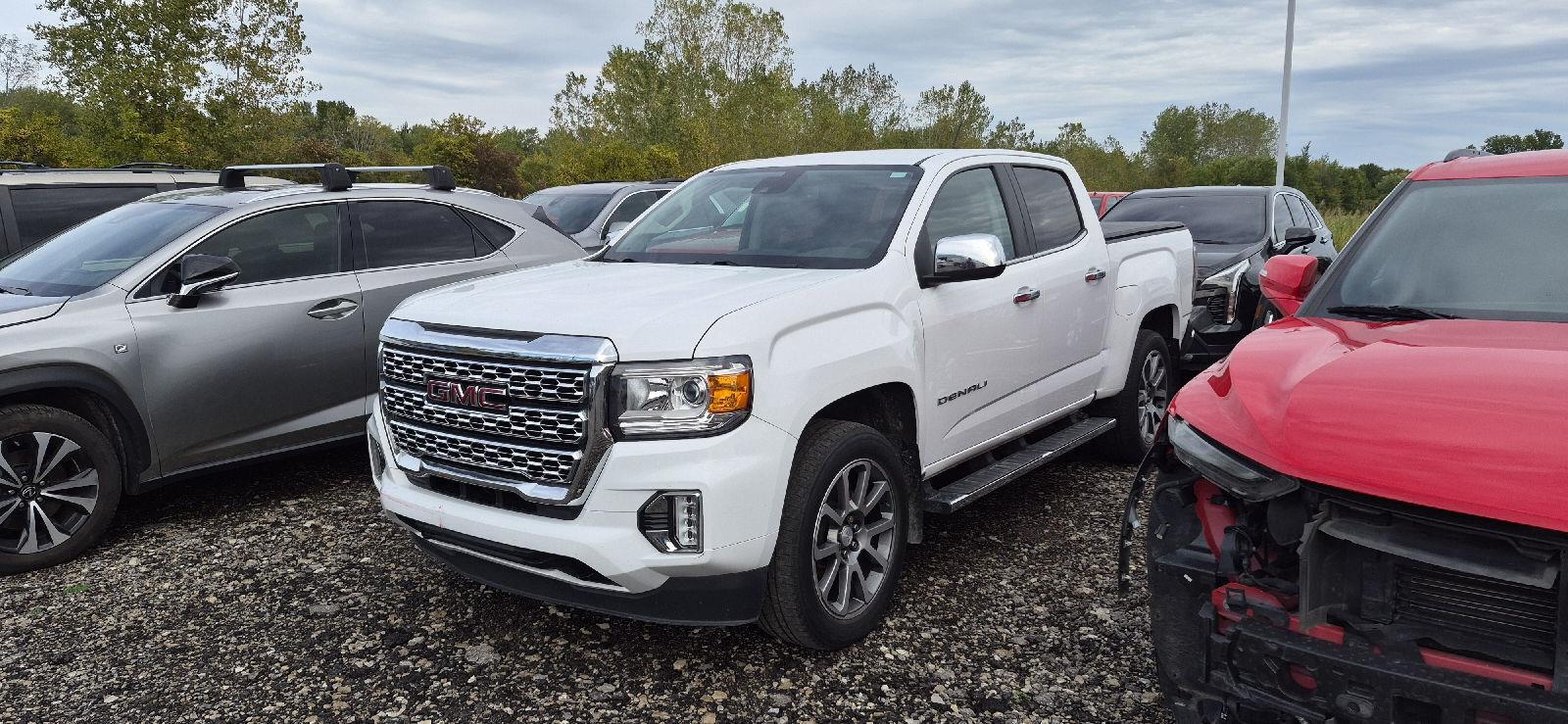 Summit White 2021 GMC Canyon Pickup Truck Four-Wheel Drive 8-Speed Automatic